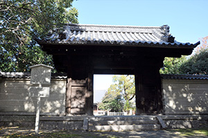 長母寺